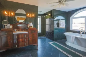 Bay Room with Ocean View - 2 Queen Beds, 2nd Floor - Double Occupancy pp - SOLD OUT